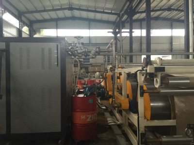 輥輪滾筒控溫專用模溫機,壓延機滾輪油加熱器